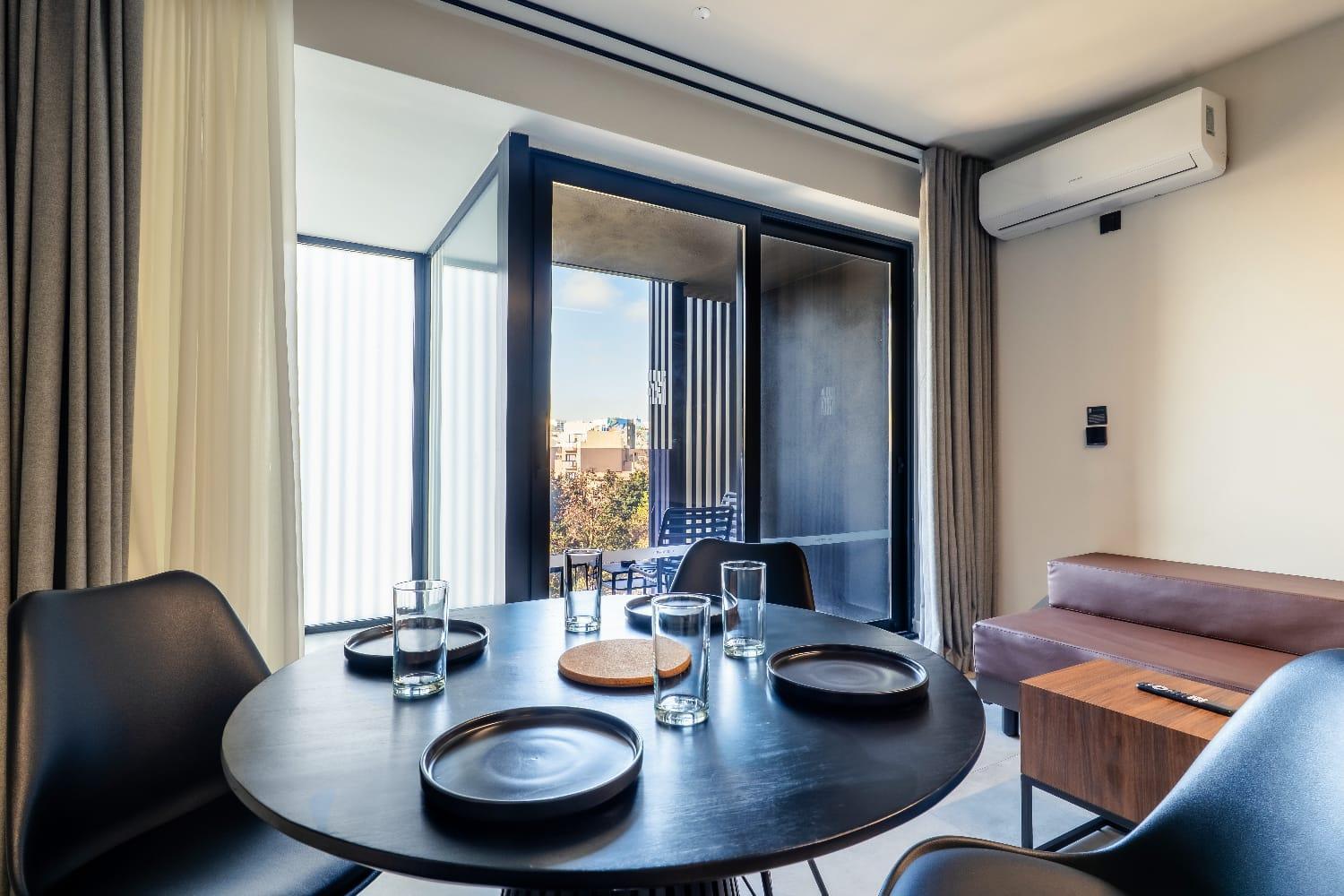 Onyx Hotel Saint Julian's エクステリア 写真