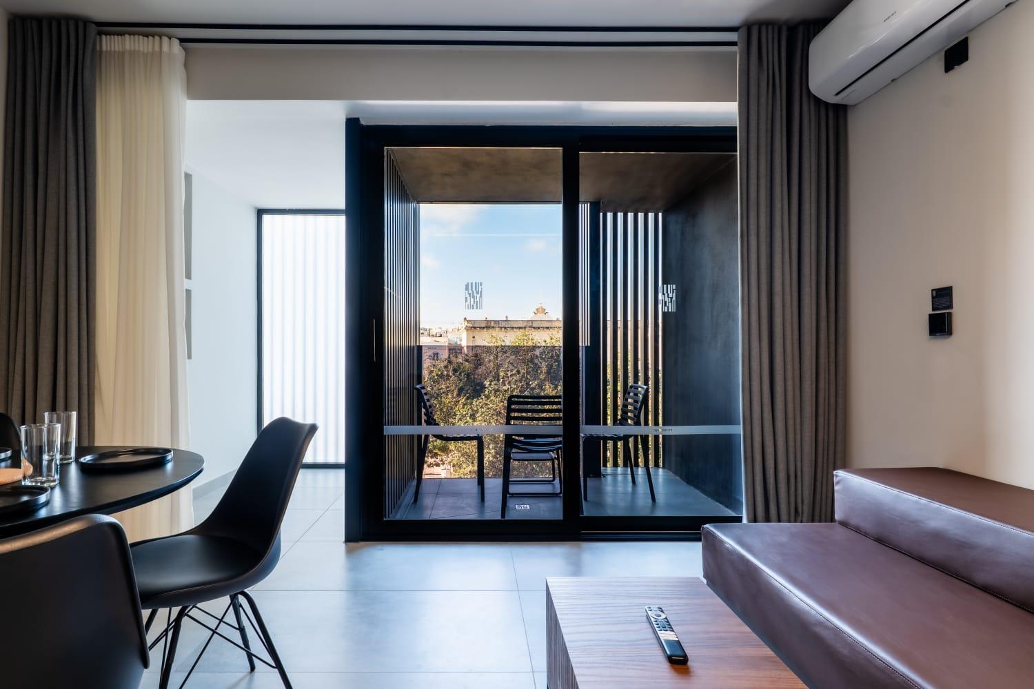 Onyx Hotel Saint Julian's エクステリア 写真